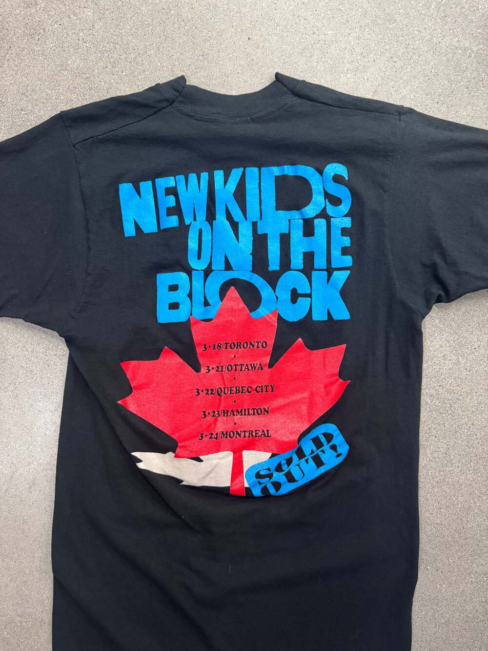 Vintage 1989 New Kids On The Block Canadian Tour T-Shirt - M - Picture 7 of 7